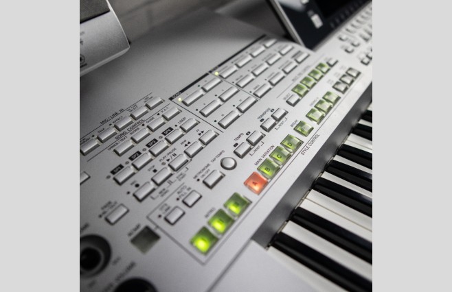 Used Yamaha Tyros 2 Keyboard With MS02 Speakers Sold As Seen Bargain Used Keyboard - Image 10